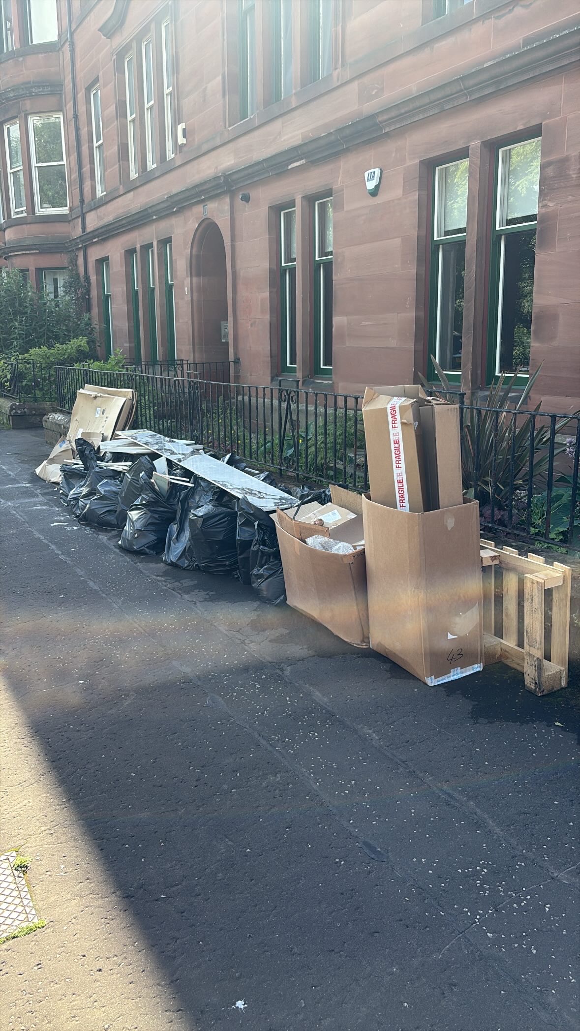 Trade Waste Removal - Pollocksheilds